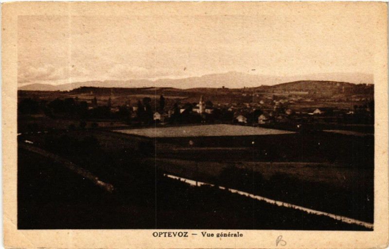 Carte postale ancienne Optevoz - Vue generale à Optevoz
