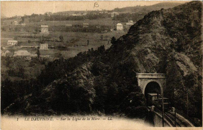 Carte postale ancienne Le Dauphine - Sur la Ligne de la Mure à La Mure