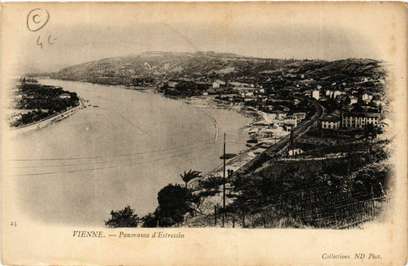 Carte postale ancienne Vienne - Panorama d'Estressin à Vienne