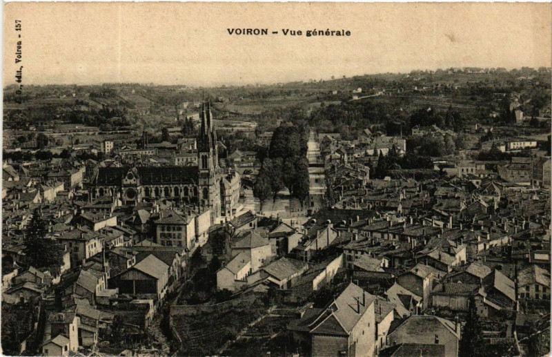 Carte postale ancienne Voiron - Vue générale à Voiron