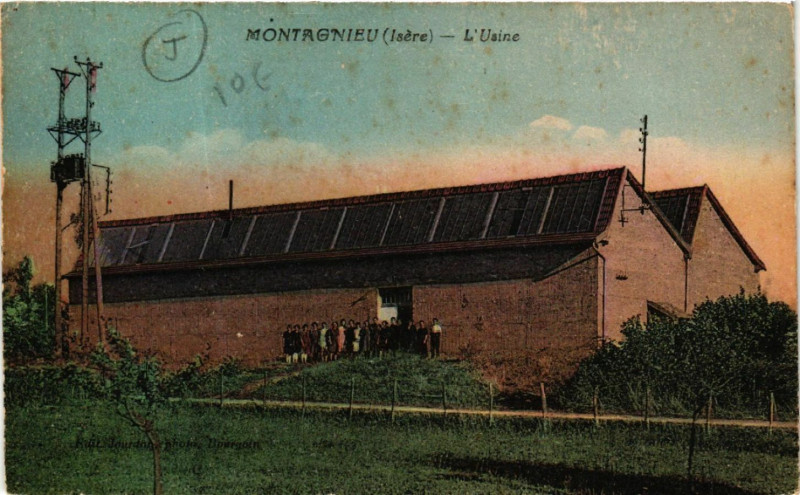 Carte postale ancienne Montagnieu - L'Usine à Montagnieu