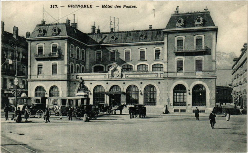 Carte postale ancienne Grenoble - Hotel des Postes à Grenoble