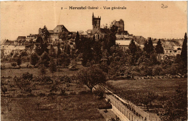 Carte postale ancienne Morestel - Vue générale à Morestel