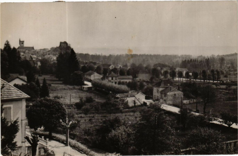Carte postale ancienne Morestel - Generole cote Nord à Morestel