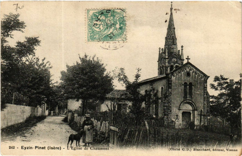 Carte postale ancienne Eyzin-Pinet - L'Eglise de Chaumont à Eyzin-Pinet