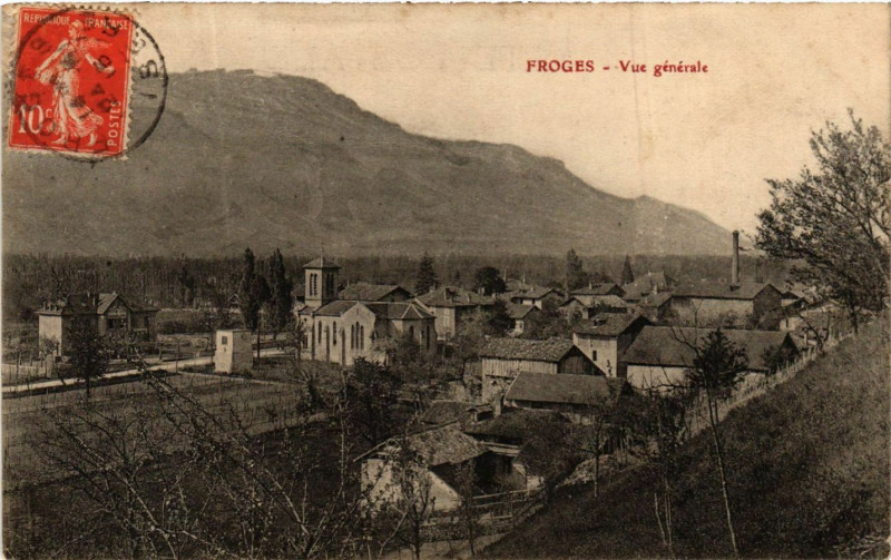 Carte postale ancienne Froges - Vue générale à Froges