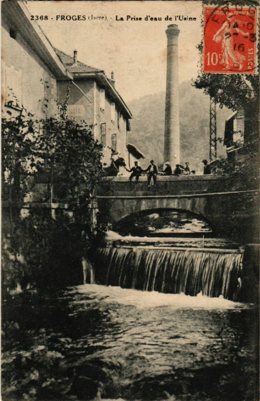 Carte postale ancienne Froges - La Prise d'eau de l'Usine à Froges