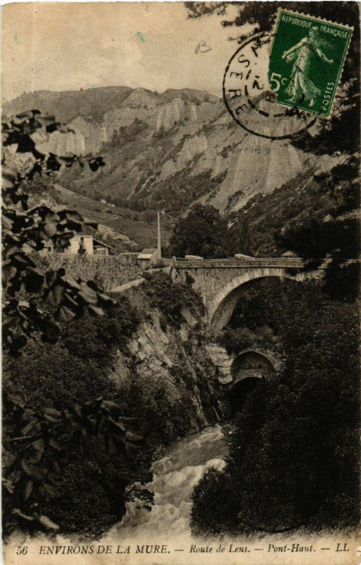 Carte postale ancienne Env. de La Mure - Route de Lens - Pont-Haut à La Mure