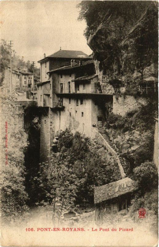 Carte postale ancienne Pont-en-Royans - Le Pont du Picard à Pont-en-Royans