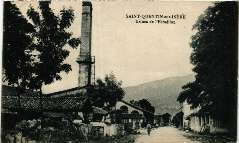 Carte postale ancienne Saint-Quentin-sir-Isere Usines de l'Echaillon