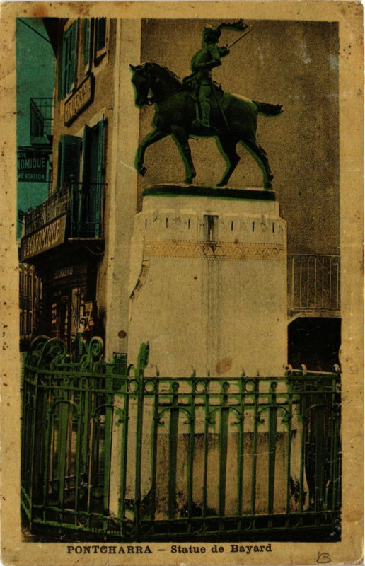 Carte postale ancienne Pontcharra - Statue de Bayard à Pontcharra