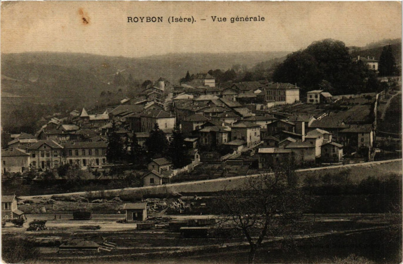 Carte postale ancienne Roybon - Vue geneale à Roybon