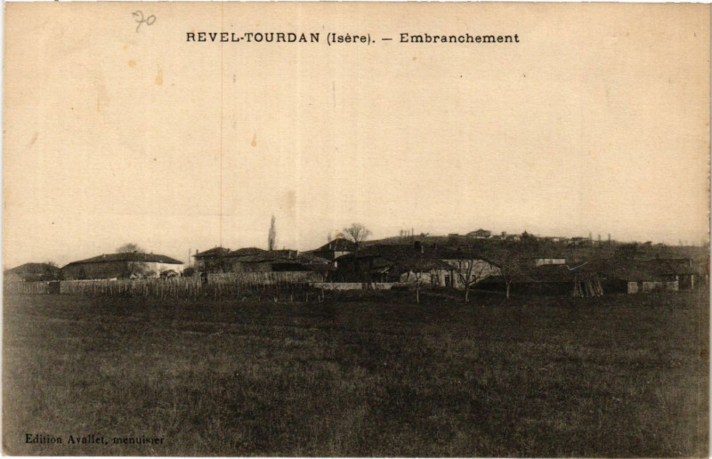 Carte postale ancienne Revel-Tourdan - Embranchament à Revel-Tourdan