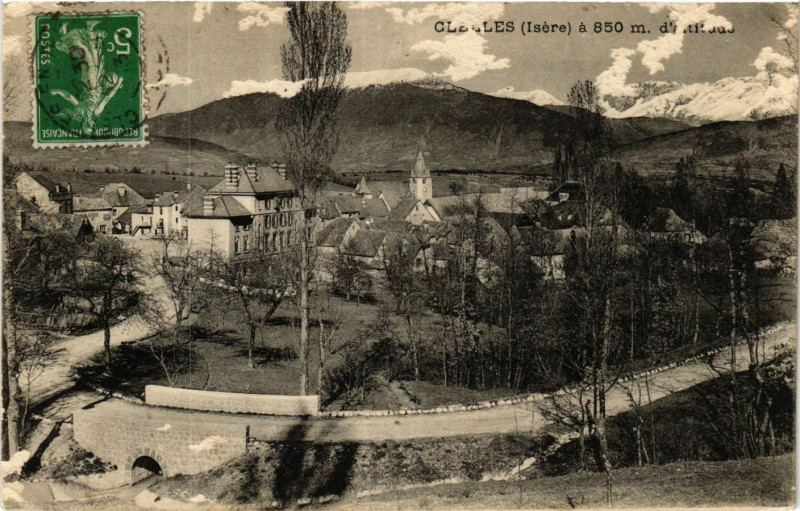 Carte postale ancienne Dauphiné - Clelles - a 850 m d'altitud à Clelles