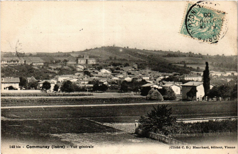 Carte postale ancienne Communay - Vue générale