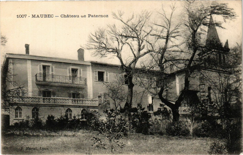 Carte postale ancienne Maubec - Chateau de Paternoz à Maubec