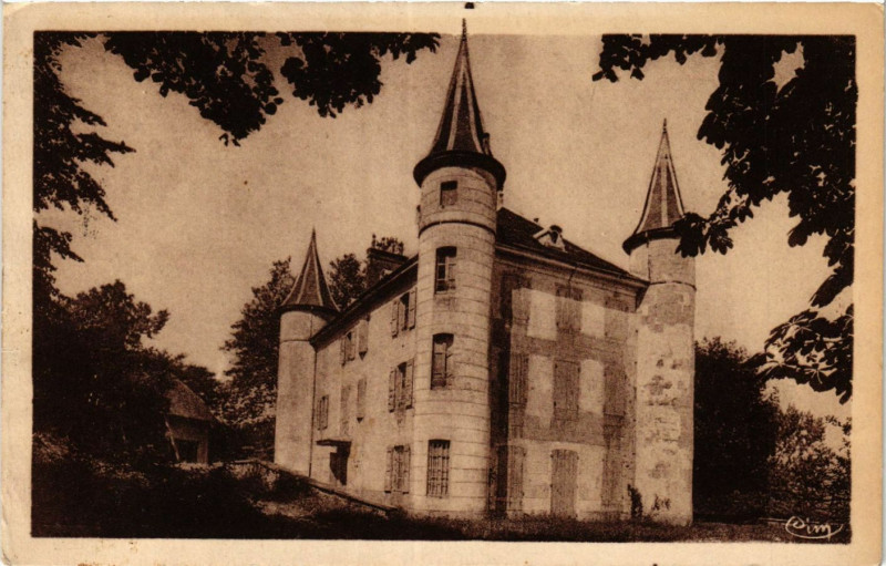 Carte postale ancienne Saint-Geoire-en-Valdaine - Chateau de la Rochette à Saint-Geoire-en-Valdaine