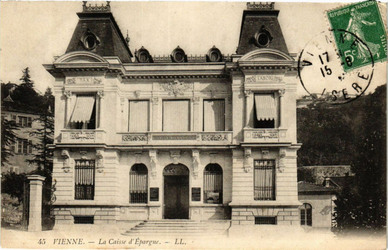 Carte postale ancienne Vienne - La Caisse d'Epargne à Vienne