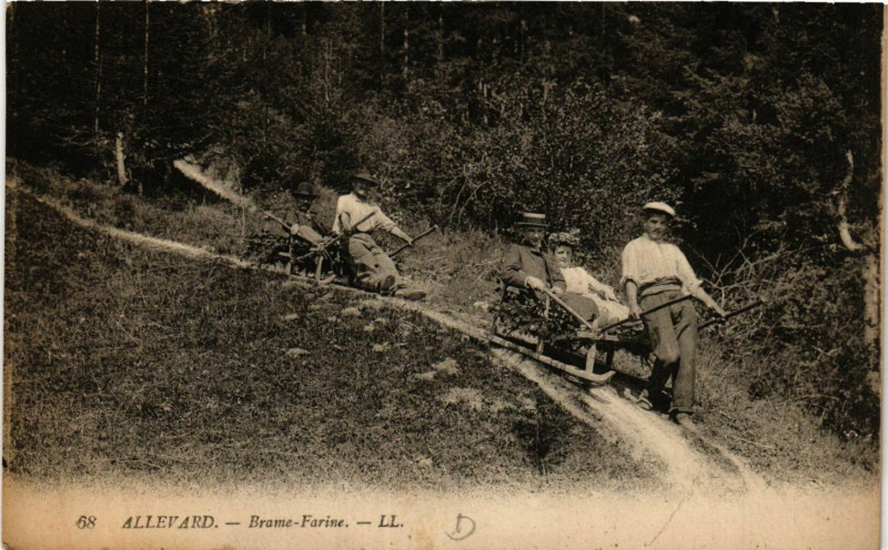 Carte postale ancienne Allevard - Brame-Forine à Allevard