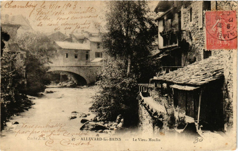 Carte postale ancienne Allevard-les-Bains - Le Vieux Moulin à Allevard