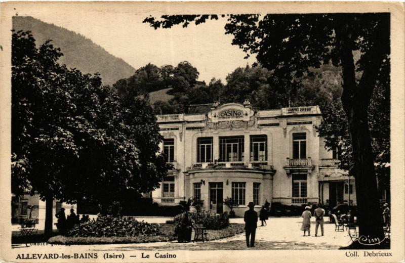 Carte postale ancienne Allevard-les-Bains - Le Casino à Allevard