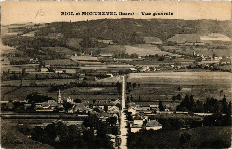 Carte postale ancienne Biol et Montrevel - Vue générale à Biol