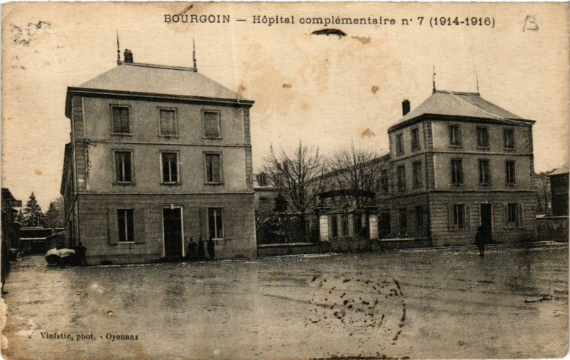 Carte postale ancienne Bourgoin - Hopital complementaire (1914-1916)