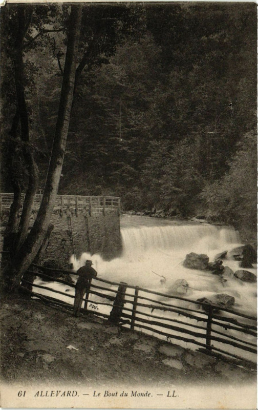 Carte postale ancienne Allevard - Le Bout du Monde à Allevard