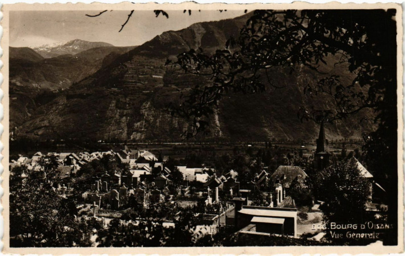 Carte postale ancienne Bourg-d'Oisans - Vue générale