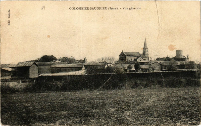 Carte postale ancienne Colombier Saugnieu - Vue générale