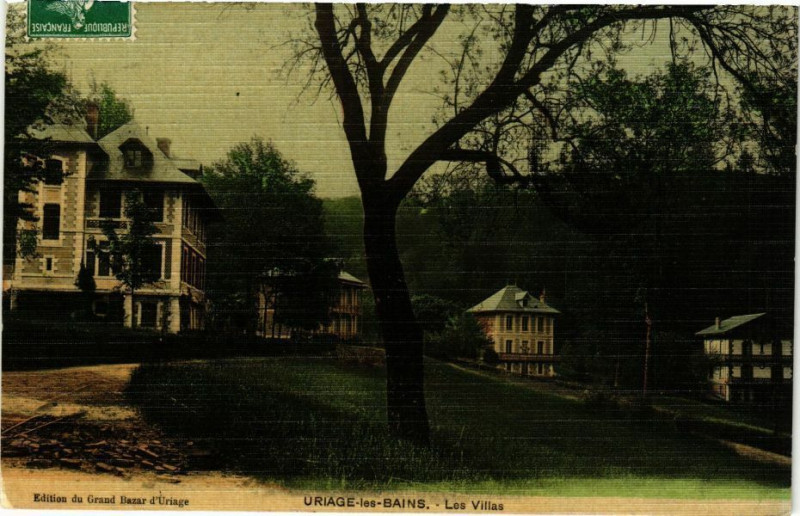 Carte postale ancienne Uriage-les-Bains - Les Villas