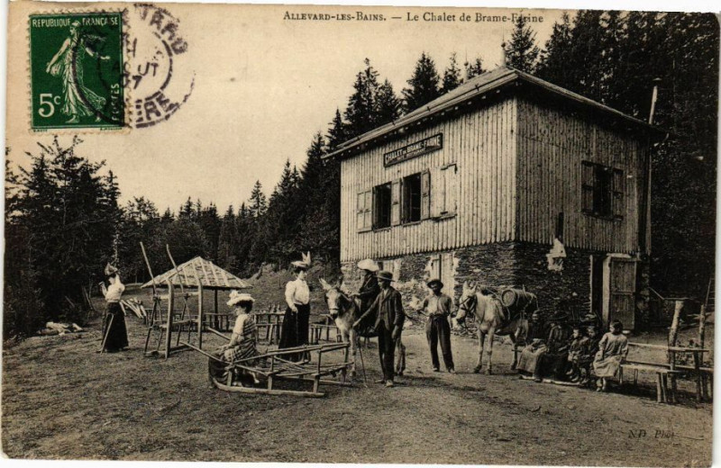 Carte postale ancienne Allevard-les-Bains - Le Chalet de Brame-Farine à Allevard