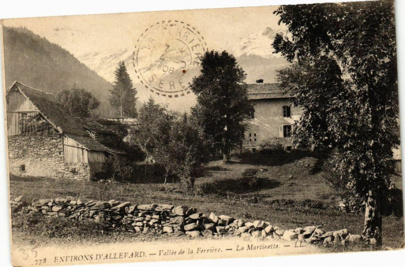 Carte postale ancienne Env. d'Allevard - Vallée de la Ferriere - La Martinette à Allevard