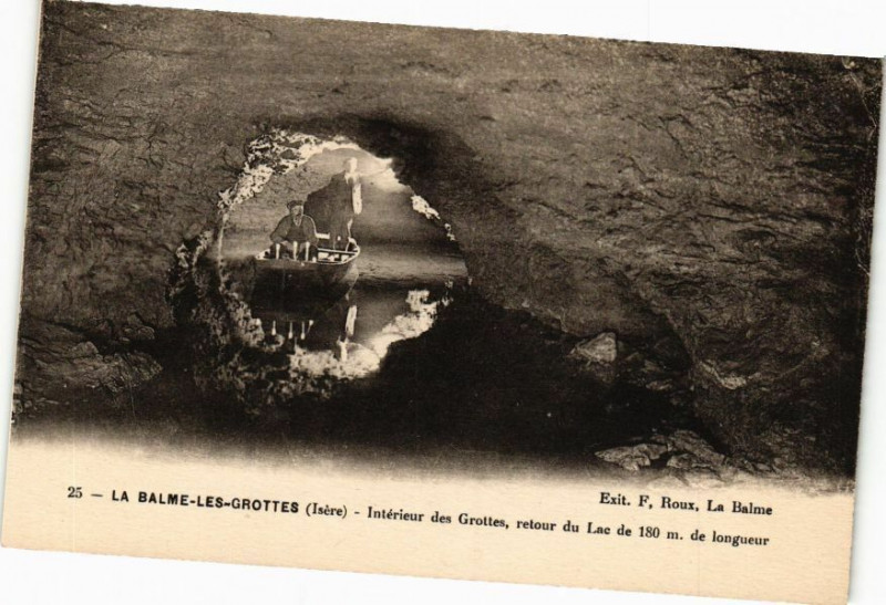 Carte postale ancienne La Balme-les-Grottes - Intérieur des Grottes retour du Lac à La Balme-les-Grottes