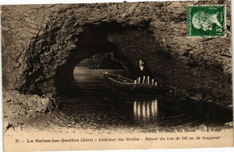 Carte postale ancienne La Balme-les-Grottes - Intérieur des Grottes - Retour du Lac à La Balme-les-Grottes