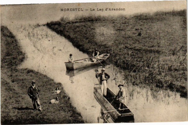 Carte postale ancienne Morestel - Le Lac d'Arendon à Morestel