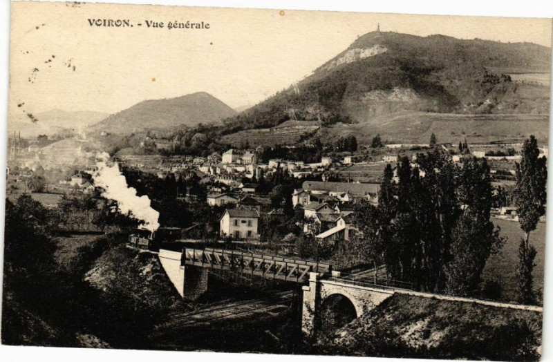 Carte postale ancienne Voiron - Vue générale à Voiron