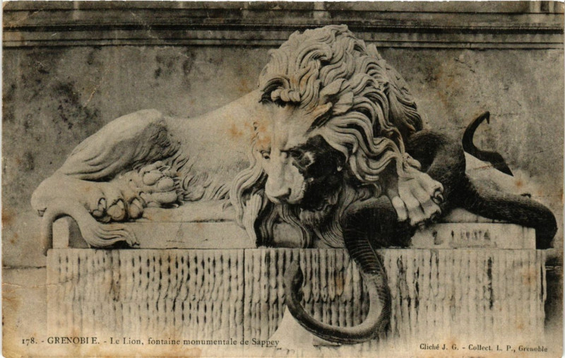 Carte postale ancienne Grenoble - Le Lion à Grenoble