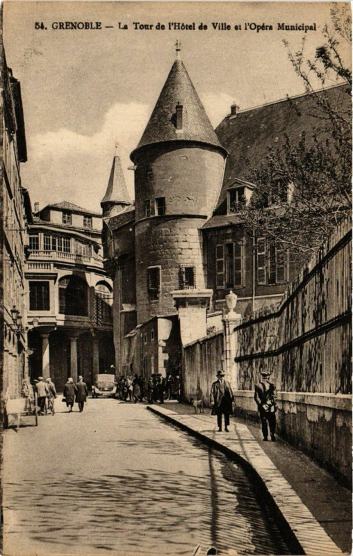 Carte postale ancienne Grenoble - La Tour de l'Hotel à Grenoble