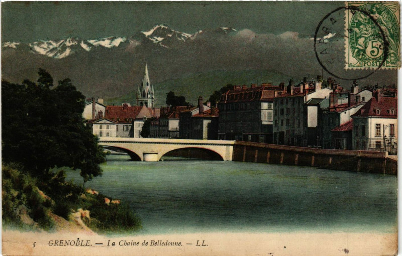 Carte postale ancienne Grenoble - La Chaine de Belledonne à Grenoble