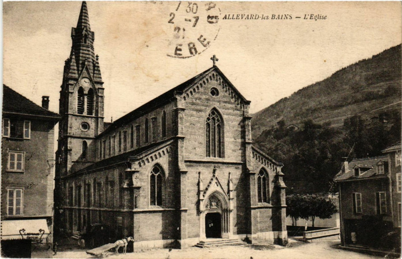 Carte postale ancienne Allevard-les-Bains - L'Eglise à Allevard