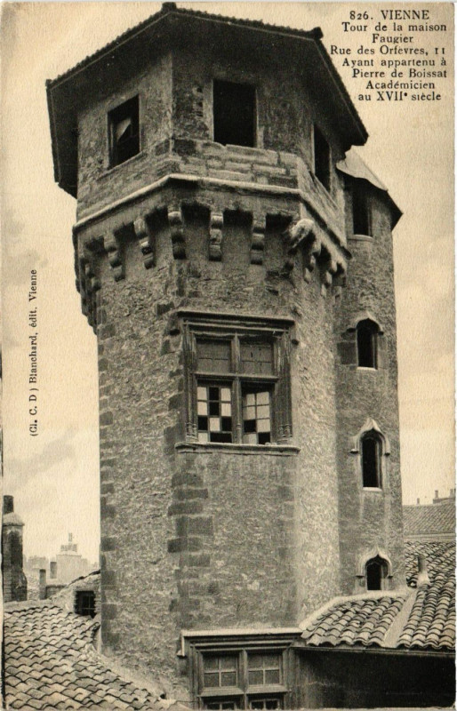 Carte postale ancienne Vienne - Tour de la Maison à Vienne