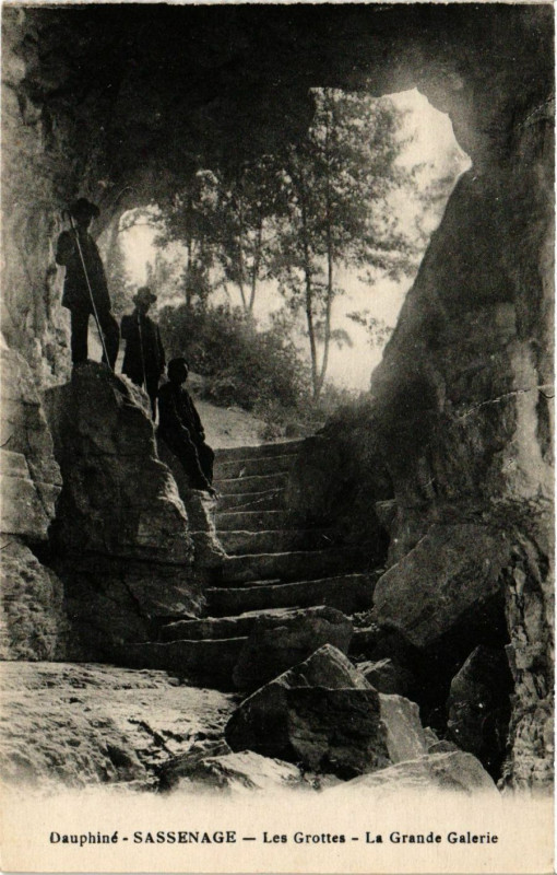 Carte postale ancienne Dauphiné - Sassenage - Les Grottes à Sassenage