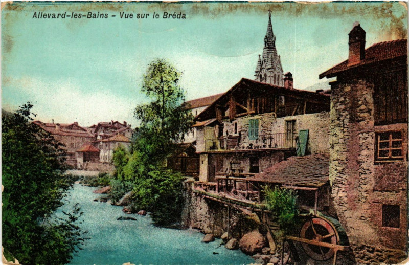 Carte postale ancienne Allevard-les-Bains - Vue sur le Breda à Allevard