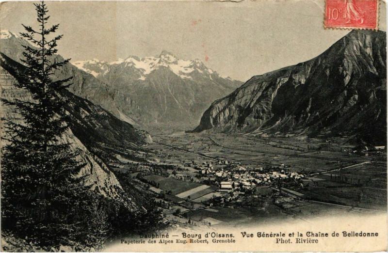 Carte postale ancienne Bourg d'Oisans - Vue générale