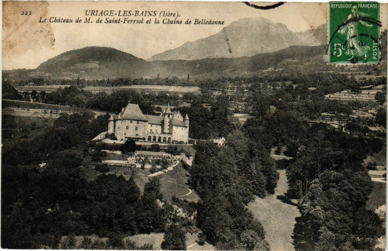Carte postale ancienne Uriage-les-Bains - Le Chateau