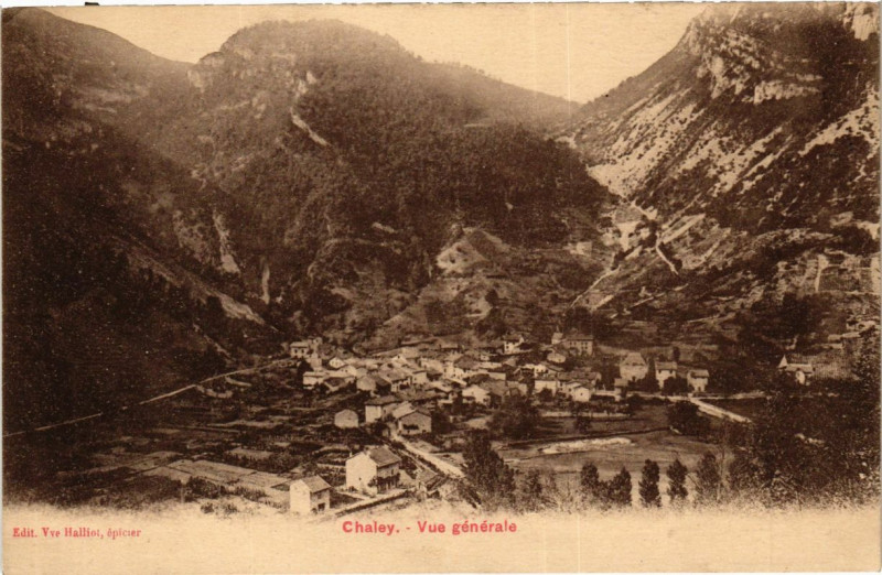 Carte postale ancienne Chaley - Vue générale
