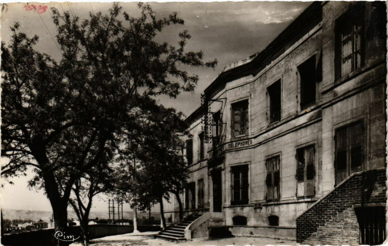 Carte postale ancienne Chasse-sur-Rhone - La Poste à Chasse-sur-Rhône