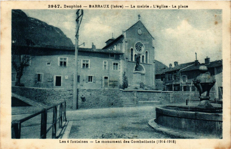 Carte postale ancienne Dauphiné - Barbaux - La mairie - L'Eglise-La place