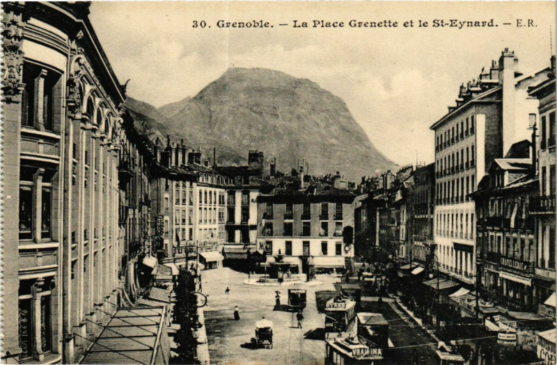 Carte postale ancienne Grenoble - La Place Grenette et le St-Eynard à Grenoble